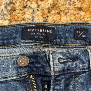 Lucky Brand men’s 410 Athletic straight 2 pairs of jeans